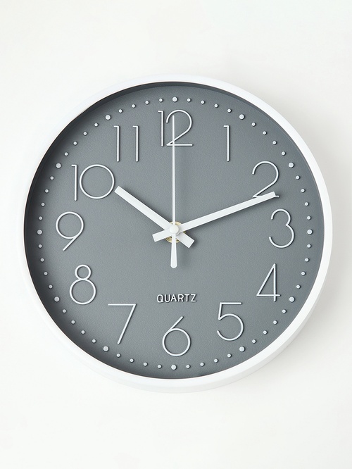 Настенные часы круглые Классика 20 см плавный ход 10747124