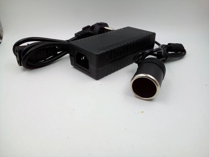 Блок питания Live-Power OG-40 12V 5A с гнездом прикуривателя