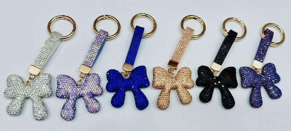 Брелок Бант объемный стразы