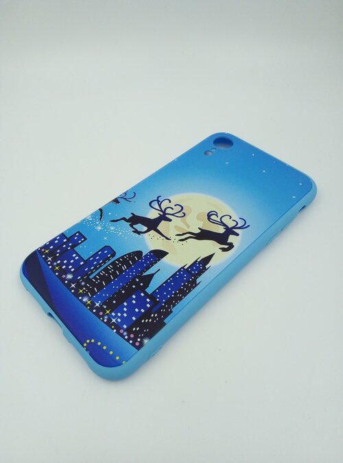 Накладка Apple iPhone XR голубой Животные Олени над городом