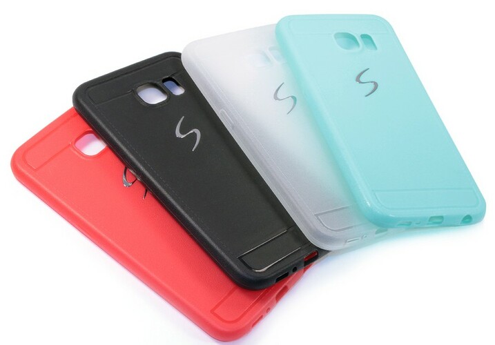 Накладка Samsung S7 Edge красный матовый с логотипом силикон