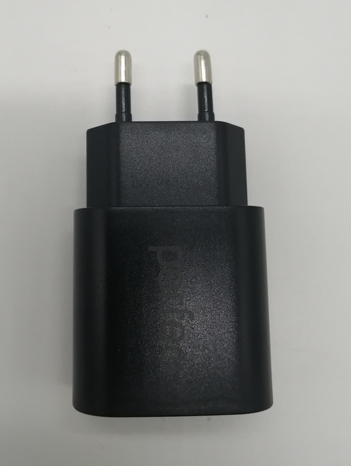 Сетевое зарядное устройство Perfeo I4637 черный Type-C 18W