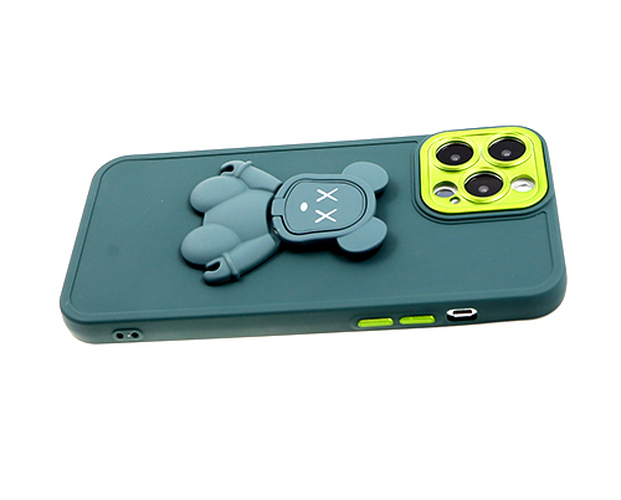 Накладка Apple iPhone 14 темно-зеленый с подставкой силикон Игрушки Медвежонок с защитой камеры